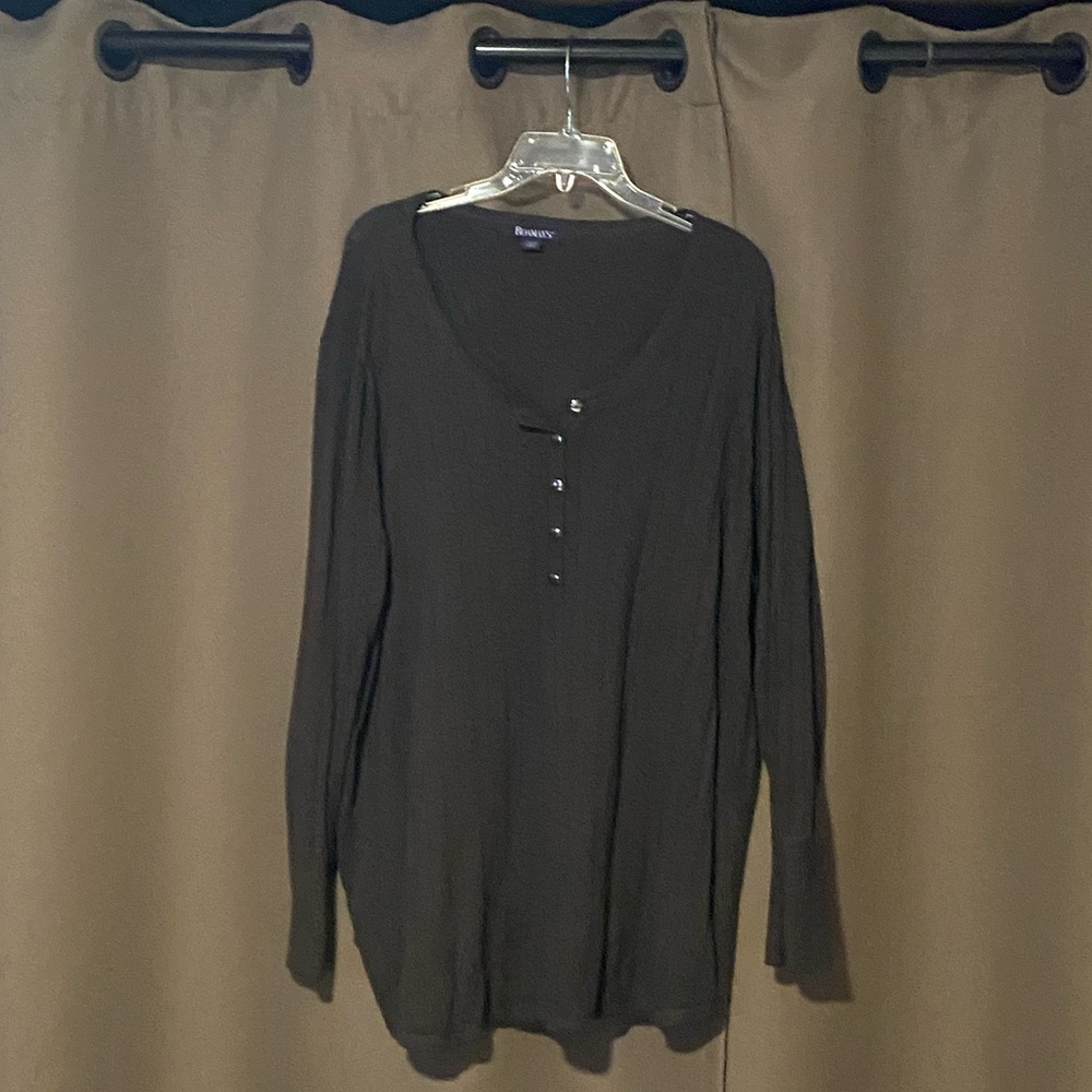 Brown Long Sleeve Henley sweater